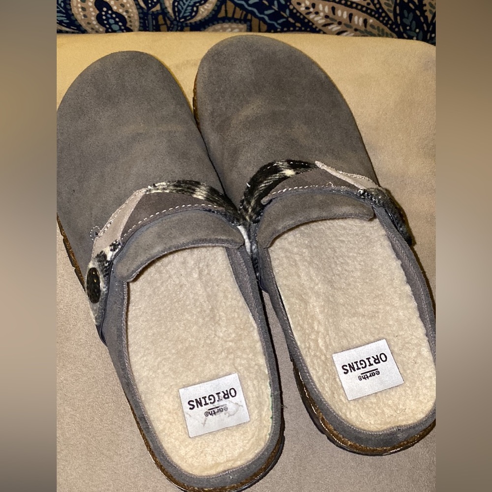 OBO! Earth origins, clogs, NEW